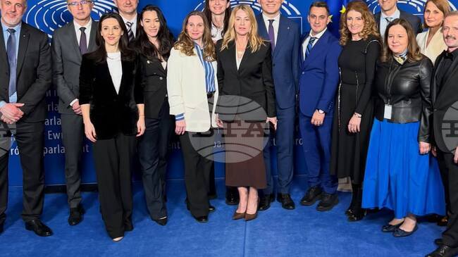 Аджерпрес: Европейският парламент отбеляза 50 години от седемте десетки на румънската гимнастичка Надя Команечи на Олимпийските игри в Монреал