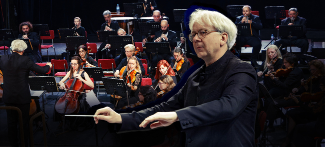 Симфоничният оркестър на Варненската опера ще изнесе днес концерт на „Мартенски музикални дни" в Русе