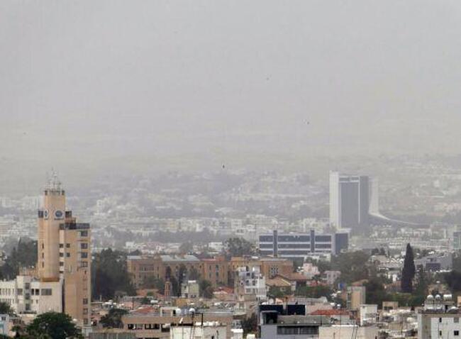 КНА: Няма въздействие върху атмосферата на Кипър от химически замърсители, свързани с войната, съобщи Департаментът по инспекция на труда