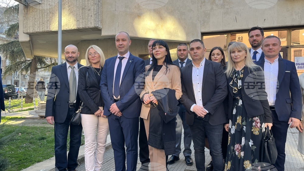 Живка Бучуковска е водач на листата на коалиция "Прогресивна България" в 19-и МИР - Русе