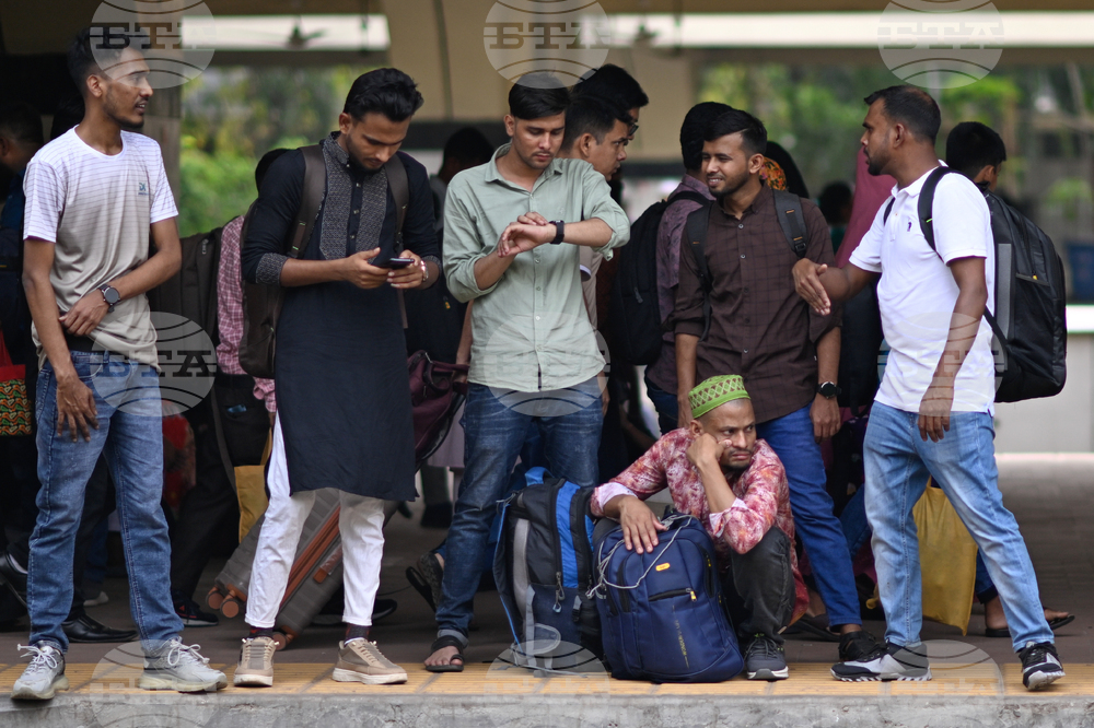 Bangladesh Eid al-Fitr Homebound