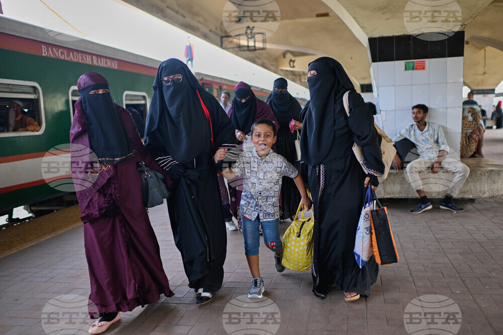 Bangladesh Eid al-Fitr Homebound