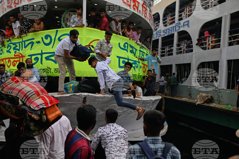 Bangladesh Eid al-Fitr Homebound
