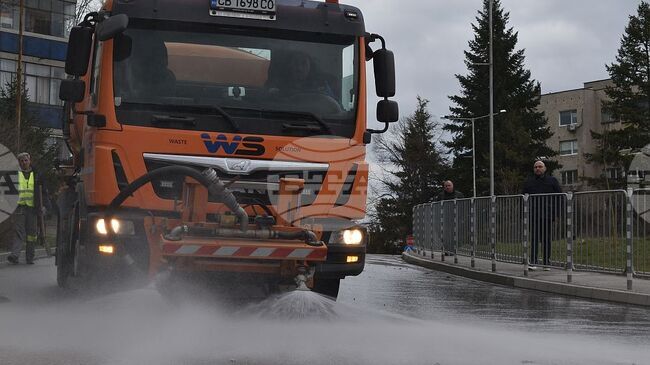 С основно измиване на улиците в Разград започва кампанията по пролетното хигиенизиране в общината 