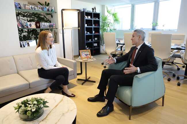 Служебният премиер и председателят на Европейския парламент обсъдиха сигурността, енергетиката и икономиката на ЕС