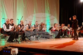 Велико Търново - юбилеен спектакъл „Кръговрат“ на Държавен фолклорен ансамбъл „Филип Кутев“