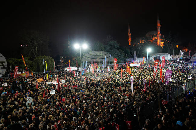 Thousands of Imamoglu Supporters Rally in Istanbul