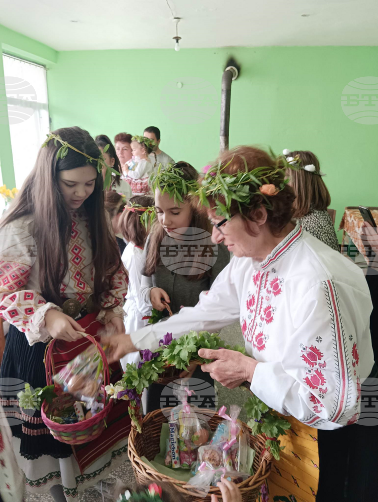 Община Ловеч: Лазаровден беше отбелязан в село Деветаки