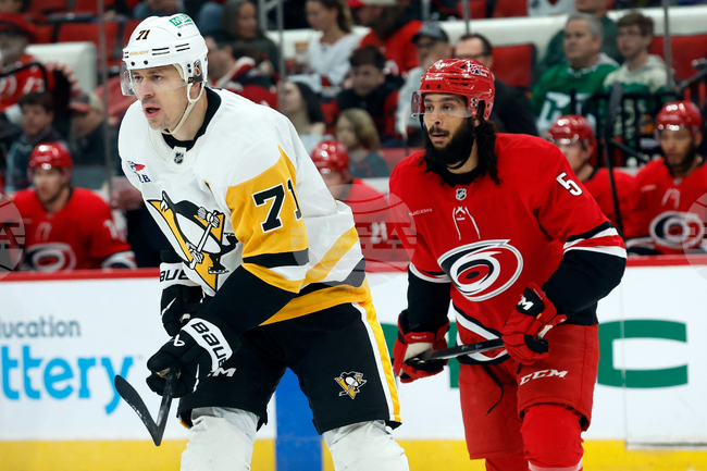 Penguins Hurricanes Hockey