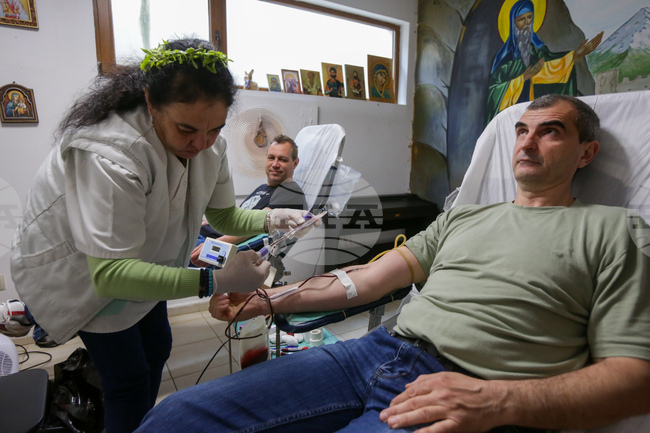 Кръводаряване - Цветница - храм "Рождество Христово"