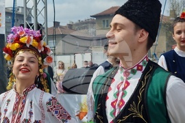 Ловеч - Цветница - ритуал „По вода“