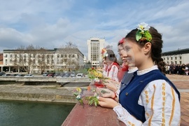 Ловеч - Цветница - ритуал „По вода“