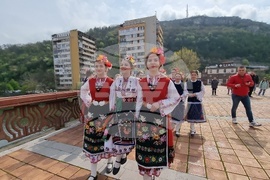 Ловеч - Цветница - ритуал „По вода“