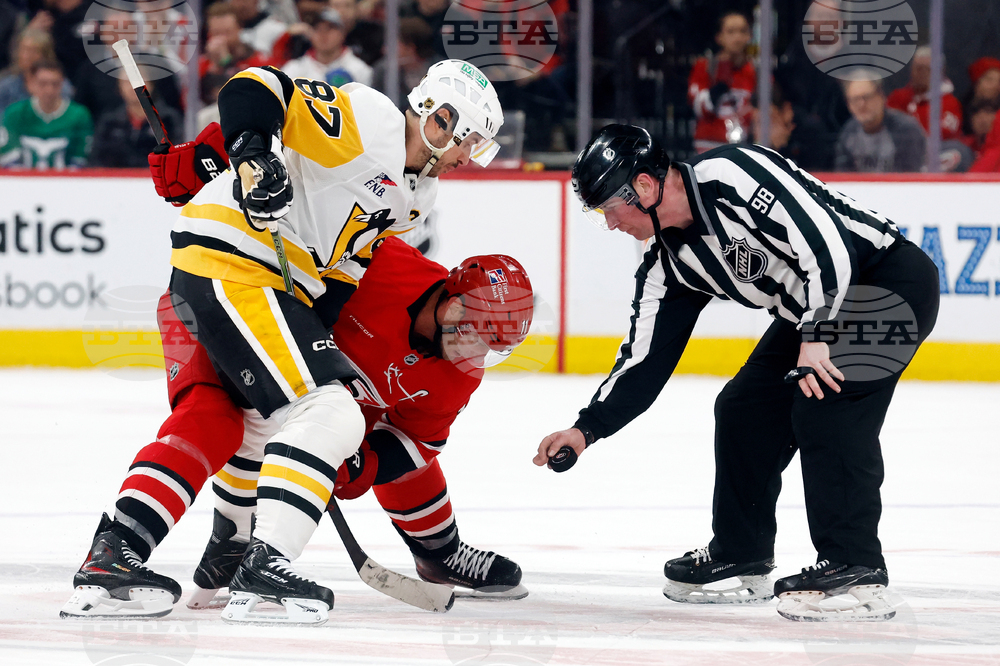 Penguins Hurricanes Hockey