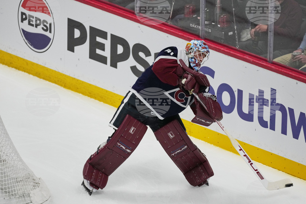 Stars Avalanche Hockey