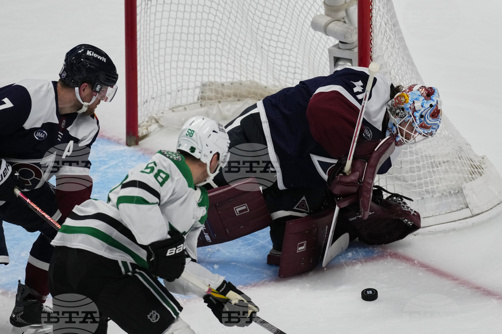 Stars Avalanche Hockey