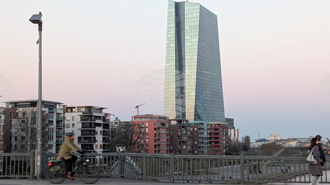 ЕЦБ запази лихвите си непроменени на фона на поскъпването на енергоизточниците 