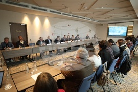 Кръгла маса на тема „Нисковъглеродната индустрия като двигател на растежа и конкурентоспособността на българската икономика“