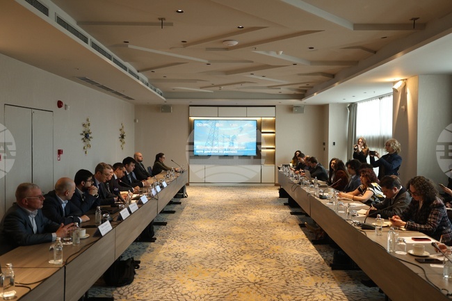 Кръгла маса на тема „Нисковъглеродната индустрия като двигател на растежа и конкурентоспособността на българската икономика“