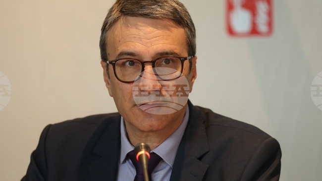 България и група държави в Европейския съюз настояват за преглед на системата за търговия с въглеродни емисии, каза Трайчо Трайков