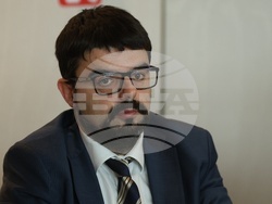 Кръгла маса на тема „Нисковъглеродната индустрия като двигател на растежа и конкурентоспособността на българската икономика“