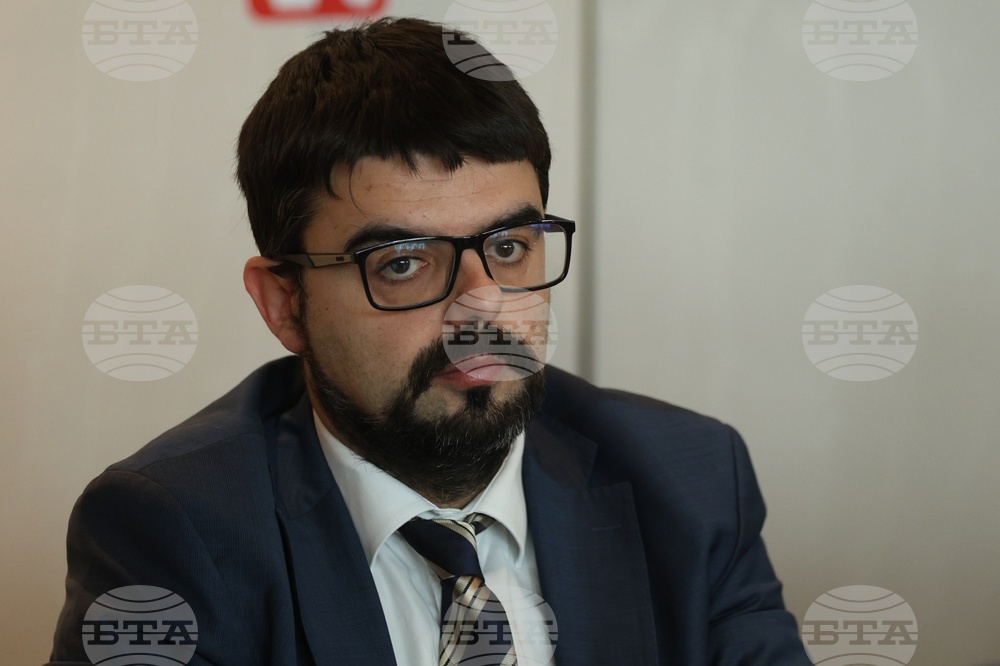 Кръгла маса на тема „Нисковъглеродната индустрия като двигател на растежа и конкурентоспособността на българската икономика“