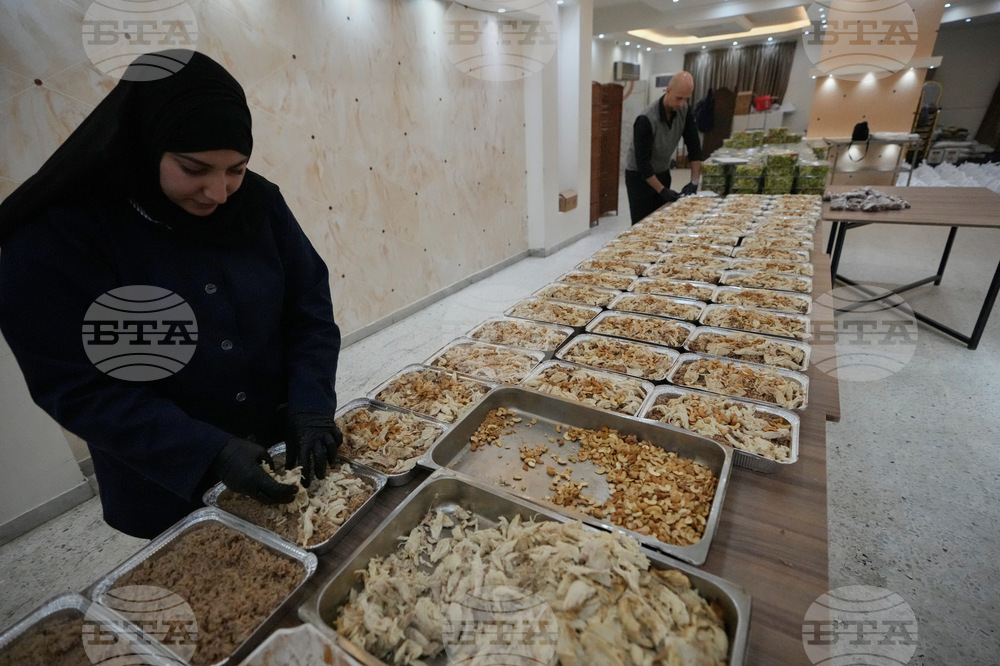 Lebanon Displaced Islamic Holiday