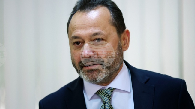 Програмата за саниране на сградите е една от успешните програми по НПВУ, смята служебният регионален министър Николай Найденов 