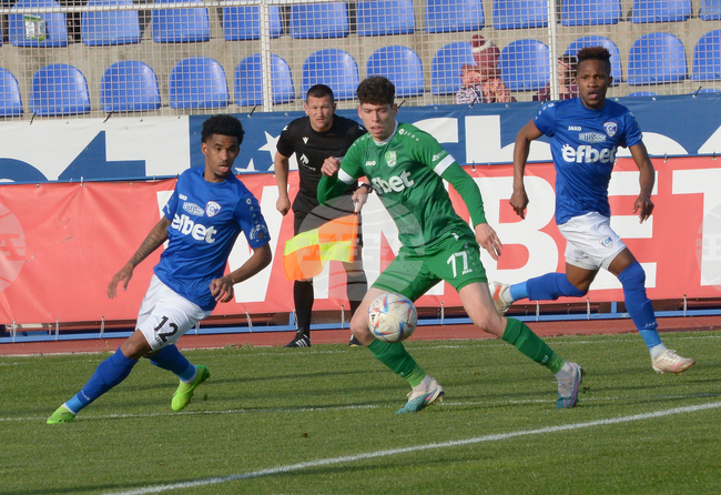 Берое и Спартак Варна не излъчиха победител в контролна среща в Сливен