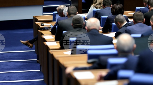 Депутатите приеха окончателно т.нар. закон за лобизма