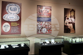 Варна - „Порцеланът - вечният спътник на лукса“ - изложба