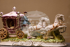 Варна - „Порцеланът - вечният спътник на лукса“ - изложба