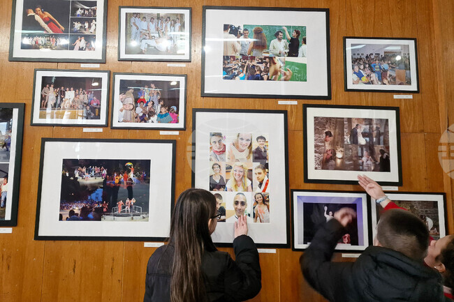 В Пазарджик се откри фотографската изложба „Шекспир под небето на Паталеница“