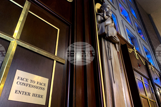 Catholics-Confession