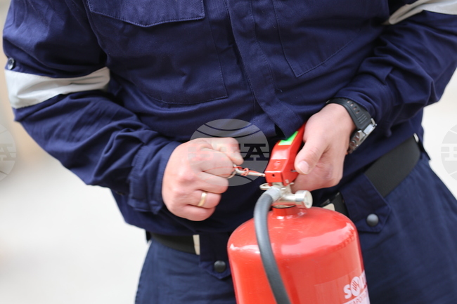 Жена на 80 години е пострадала при пожар в пернишко село, общо 95 пожара са загасени в страната през изминалото денонощие