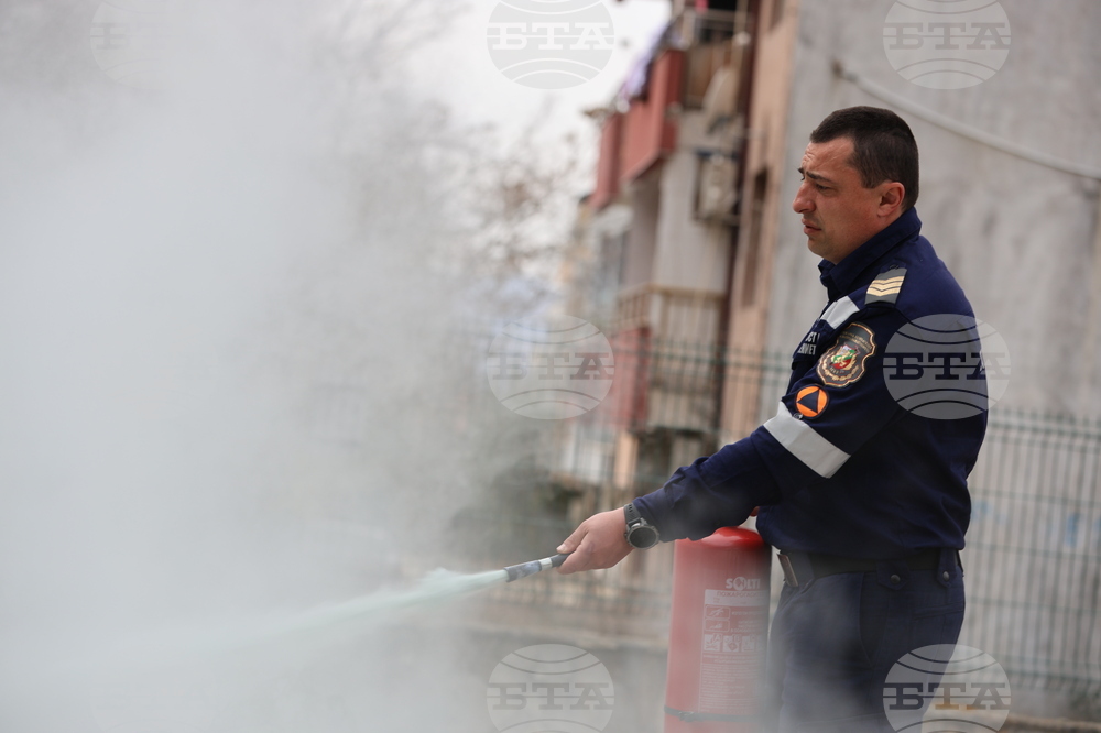 Благоевград - Югозападно държавно предприятие - Регионална дирекция „Пожарна безопасност и защита на населението“ - пресконференция - демонстрация