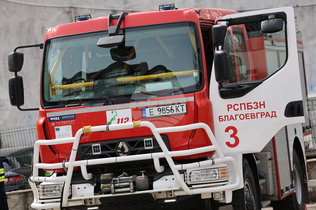 Загинала е възрастна жена при пожар през нощта в Благоевград