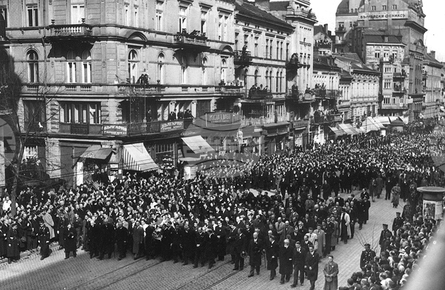 БТА: ОТ АРХИВИТЕ