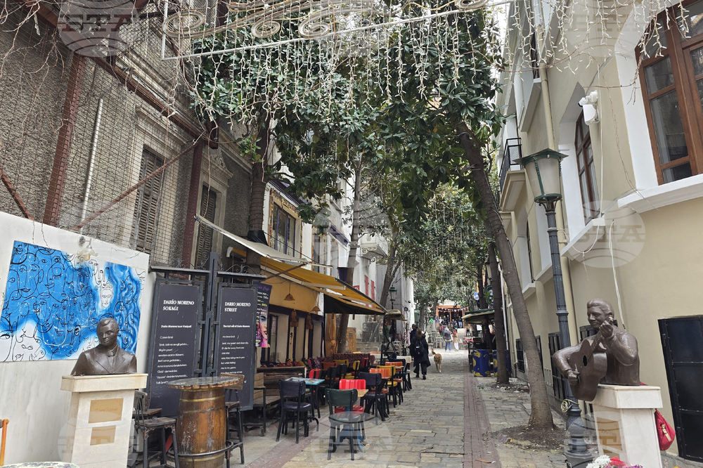 Турция - Измир - подготовка за Рамазан Байрам