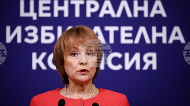 Максимално ще бъде ограничена възможността за замени на членове на секционни избирателни комисии, каза Росица Матева