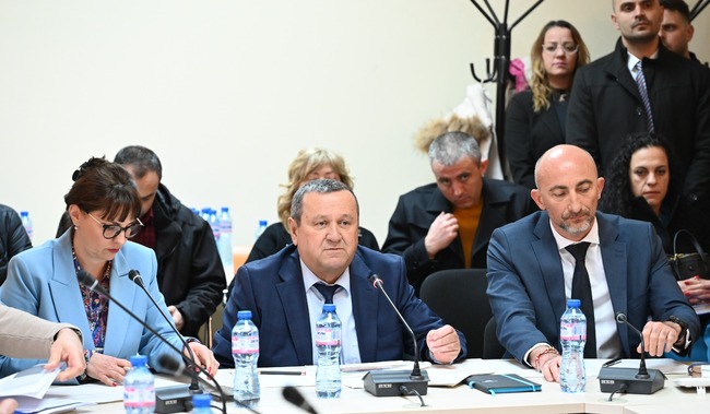 Хасан Адемов обсъди с представители на общини напредъка за подобряване на грижата за възрастните хора 