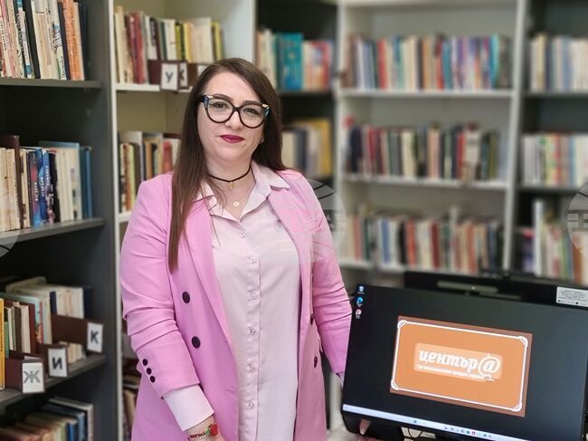 С нови инициативи Регионалната библиотека в Ямбол привлича тийнейджъри към книгите