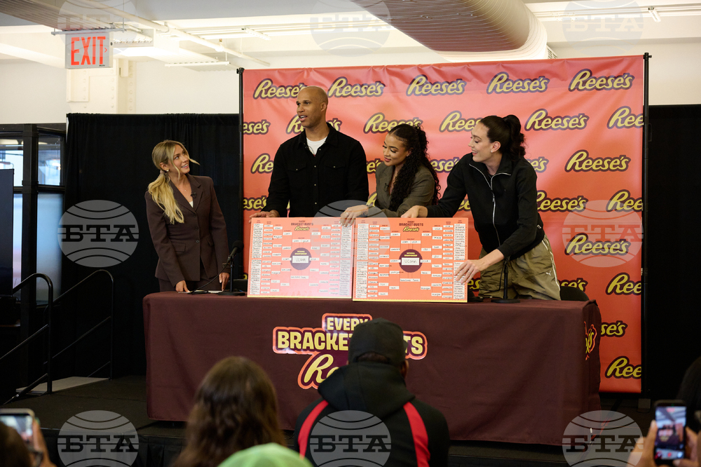 Every Bracket Busts for a REESE'S Summit