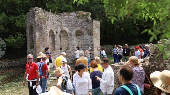 АТА: Албания отчита 15-процентен ръст на броя на посетителите през януари 