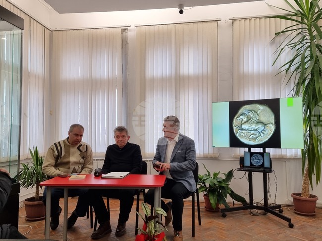 В сливенския музей бе представена научна монография за митични хибридни същества от античността