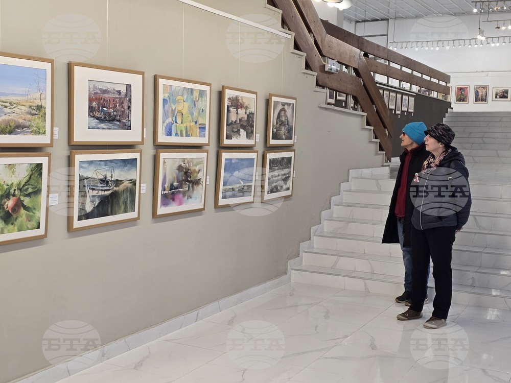 Плевен - изложба - триенале - акварел