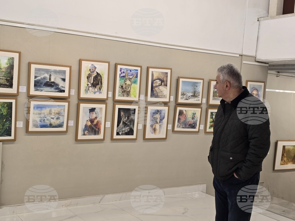 Плевен - изложба - триенале - акварел