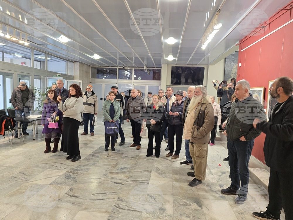 Плевен - изложба - триенале - акварел