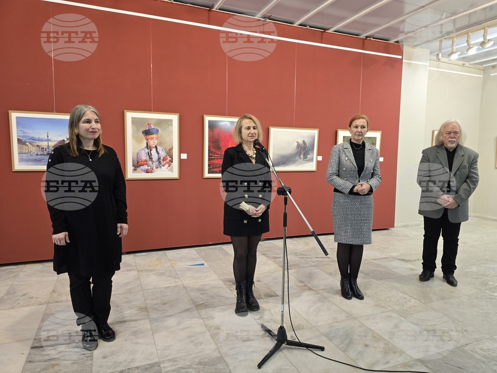 Плевен - изложба - триенале - акварел