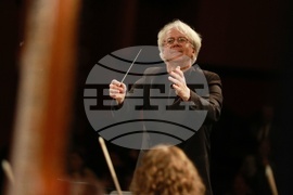 Русе - Международен фестивал "Мартенски музикални дни" - диригент Павел Балев